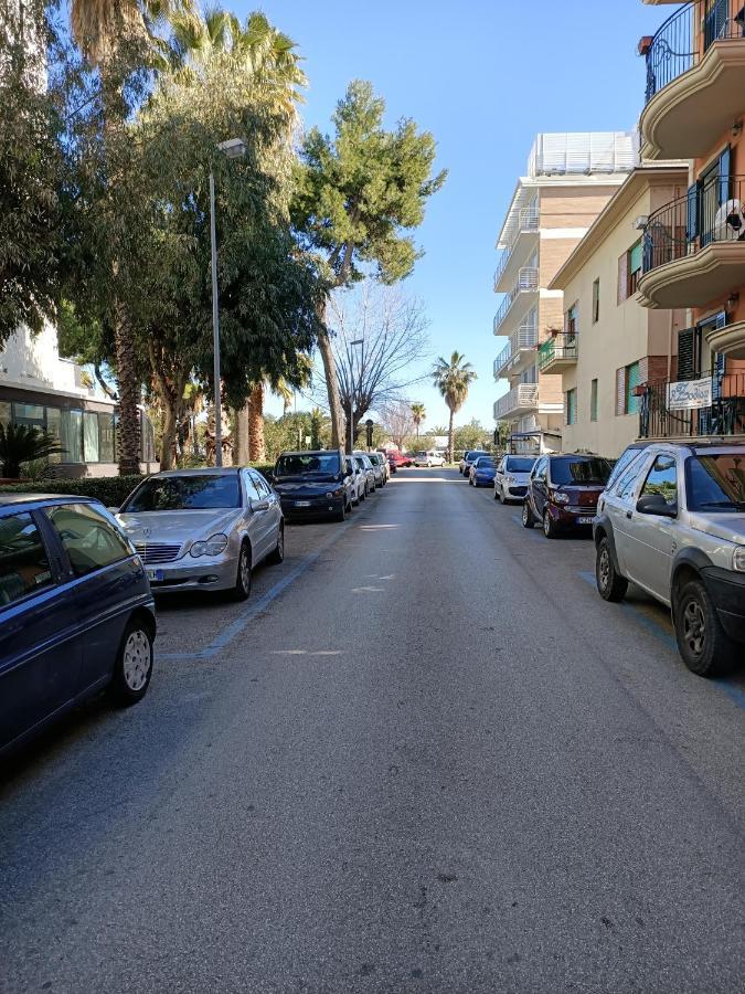 Residenza Topazio San Benedetto del Tronto Kültér fotó
