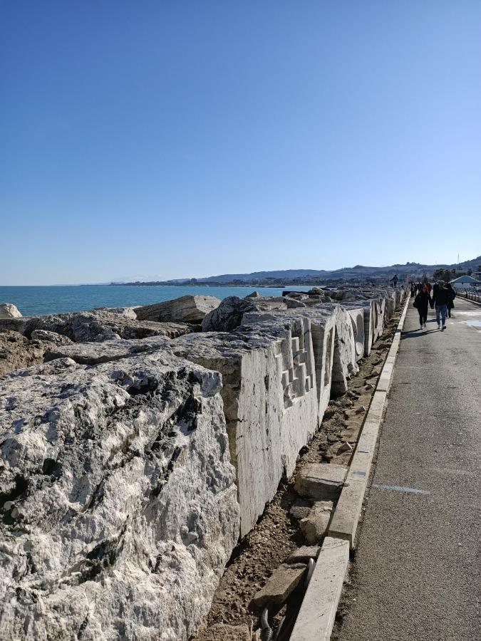 Residenza Topazio San Benedetto del Tronto Kültér fotó