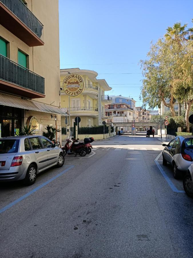 Residenza Topazio San Benedetto del Tronto Kültér fotó